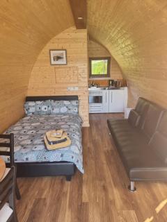 Goats Path Farm and Pod Park - 9