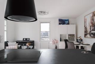 Modern 1BR Apartment with Balcony at Helsinki City Centre - Helsinki - 3