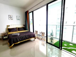 TypeB-5 Bedroom-10pax-MITEC-IOIcity-C180-UPM-UKM - Serdang - 0