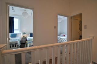 Ard na Mara- Coastal Apartment - 4