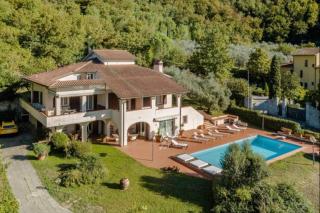 Villa con Piscina privata - Vista panoramica - 7 ROOMS - 20 GUEST - Vaiano - 4