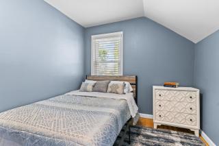 Portsmouth Beach cottage - 9