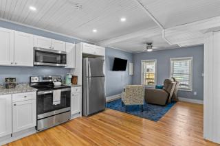 Portsmouth Beach cottage - 8