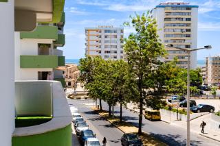 Bright & Stylish 2bedflat 5min Walk to beach in Quarteira Vilamoura - Quarteira - 7