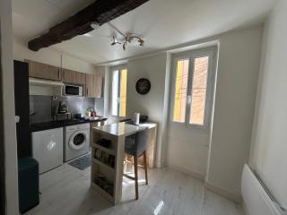 Studio cosy en centre-ville - La Seyne-sur-Mer - 7