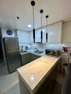 Kathys Crib 2Bedroom MOA View at Shell Residence - 6