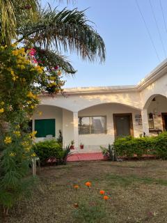 Sunrise Bed & Breakfast - Khajurāho - 8