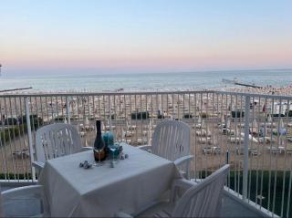 Appartamento Frontemare - Lido di Jesolo - 0
