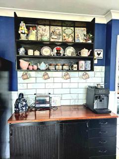 Bettys Mountain Cottage - York - 3