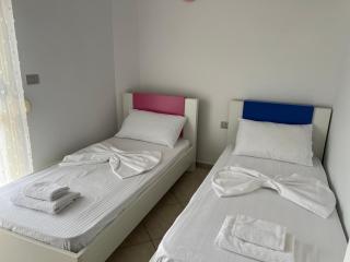 Andi Seaview Apartments - Vlora - 1