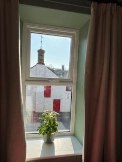 The Green House - Bushmills - 1
