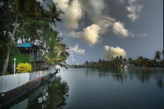 Romel mahal waterfront homestay - Cochin - 4