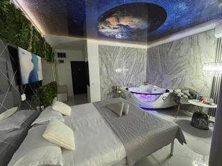 R U B I room by 50 shades - Baia Mare - 9