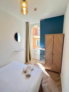 MOON - 34 - Nizza - 1