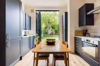 Quiet stunning 2-bedroom flat with private garden - Londra - 7