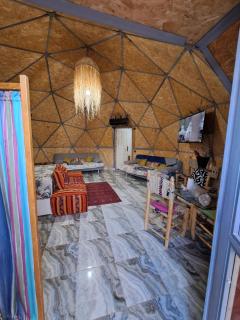 Dome house - - 3