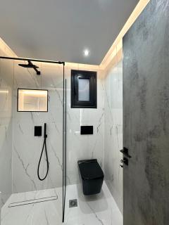 Golden Ecco Suites - 2