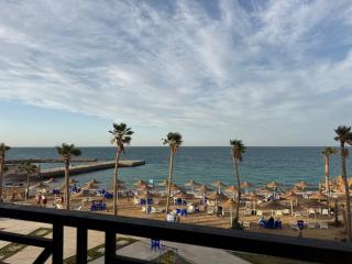 Beachfront Sea & Pool View Studio - Juliana Beach Resort - Hurghada - 1