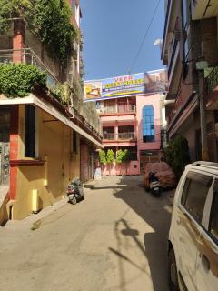 Veer Guest House - Bareilly - 9