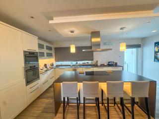 DerdenC-3 Casa - - 7