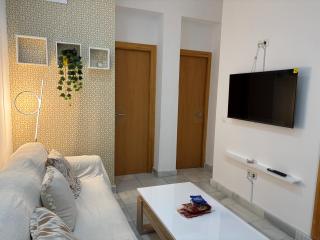 Bonito y muy fresco apartamento en Nervión de dos habitaciones y dos baños - Sevilla - 5