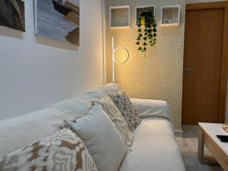 Bonito y muy fresco apartamento en Nervión de dos habitaciones y dos baños - Sevilla - 9