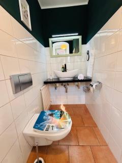 Workers Lodge für 4-10 Pers, Parkplatz, Wlan, Einzelbetten - 3