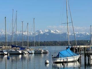 Sunny Place Geneva 15 min Train - 2