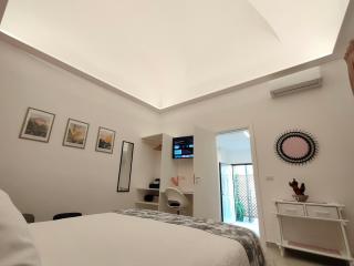 Tophouse Catania Centro - Velvet Apt - Catania - 9