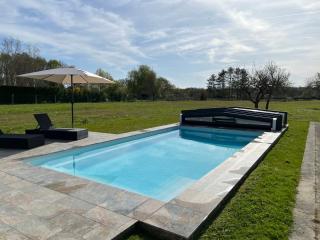 Maison avec piscine et étang, un coin de paradis - 7