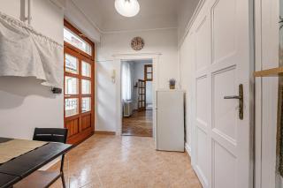 Heart of the City - spacious apartment -by Astoria - Budapest - 3