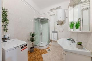Heart of the City - spacious apartment -by Astoria - Budapest - 4