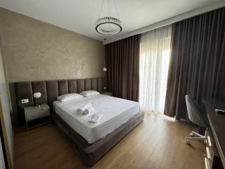 Prive Luxury Apartments -City Center & Seaside in 1 - 5