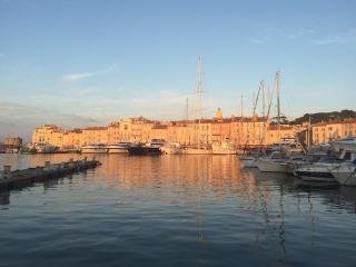 Vue Golfe St Tropez à Ste Maxime YourHostHelper - Sainte-Maxime - 2