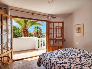 Beautiful House Costa Adeje with Mountain and Ocean View - Adeje - 0