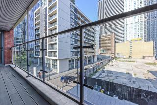 Stylish 2B 2B Apartment Heart of Canary Wharf - 2