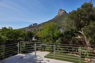 Luxurious 1 bedroom in Camps Bay villa with a pool - Cidade Do Cabo - 9