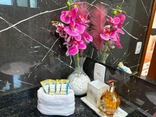 Suítes Brisa do Mar, com excelente localização bem pertinho da praia de Geriba - 8