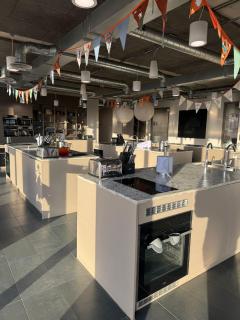 Amazing Studio in London-L - Harrow Weald - 4