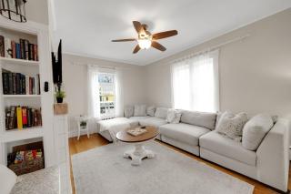 Main House - 3 Story 5 Bed/ 3 Bath - Wolfeboro - Wolfeboro - 7