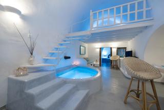 Fira White Residence - 6