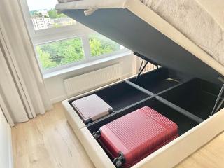 EASY RENT- Apartament z Widokiem - 1