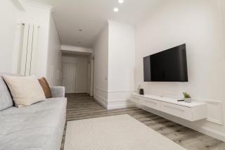 Spacious Apartment in Quiet Area, Fully Equipped - Chişinău - 2