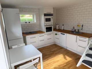 Attefallshus nära både natur och Göteborg - Olofstorp - 9