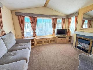 Dog Friendly 8 Berth Caravan, Minutes From The Beach In Hunstanton Ref 13003L - 4
