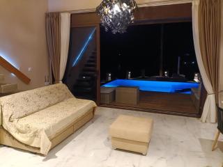 The Diamond of Kriaritsi private pools & hydromassage - Sikia - 2