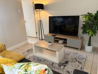 The Cube Apartment Sandton - 7