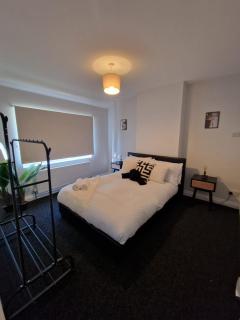 Cosy 3 Bed House Excellent Location NEC BHX HS2 - Birmingham - 7