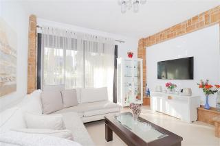 Mema´s Maisonette! - Nea Fokea - 6