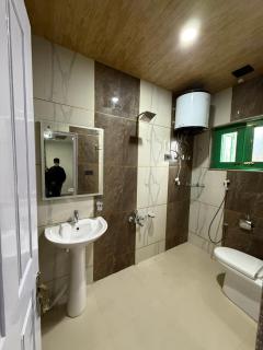 The Heart Stone Inn - Srinagar - 5